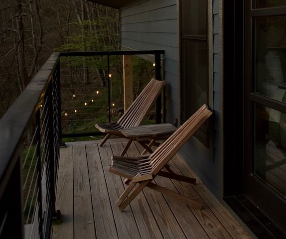 3 Reasons To Install an Outdoor Deck